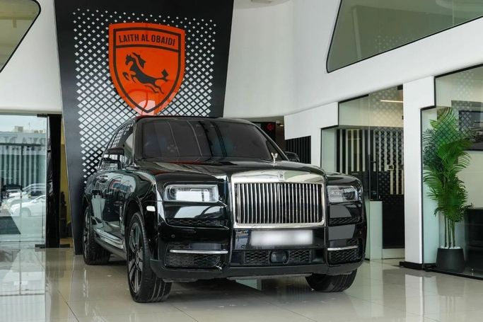 Used Rolls-Royce Cullinan, 6.7 l, 2023 in Dubai by Laith Alobaidi Motors, Black color. European Specs | AUTO.AE