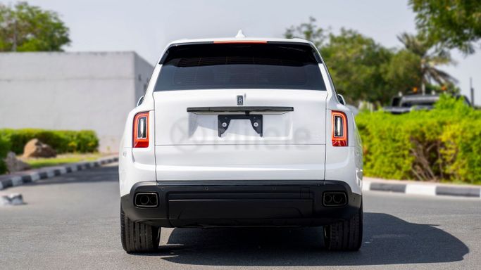 New Rolls-Royce Cullinan Black Badge I Facelift, 6.7 l, 2024 in Dubai by Milele, White color. Other | AUTO.AE