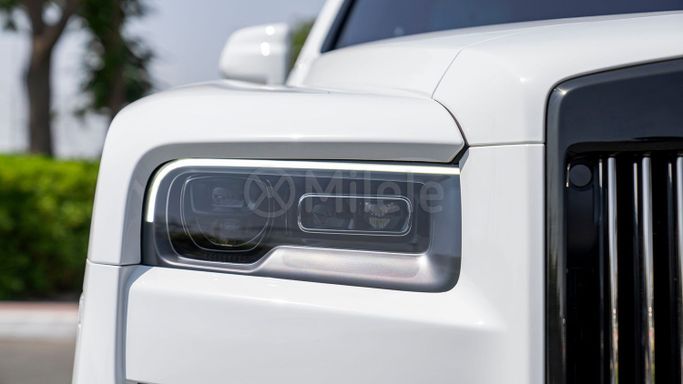 New Rolls-Royce Cullinan Black Badge I Facelift, 6.7 l, 2024 in Dubai by Milele, White color. Other | AUTO.AE