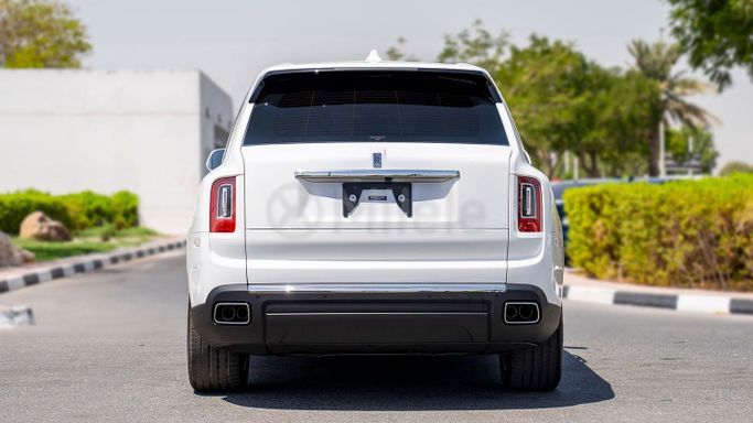 New Rolls-Royce Cullinan Black Badge I Facelift, 6.7 l, 2024 in Dubai by Milele, White color. Other | AUTO.AE