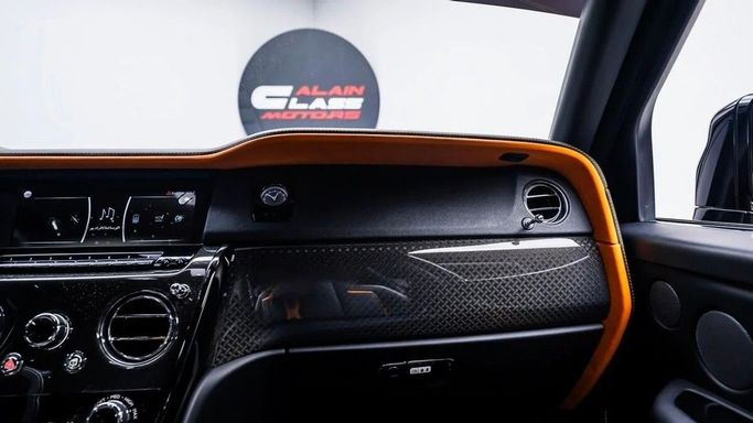 Used Rolls-Royce Cullinan Black Badge I, 6.7 l, 2024 in Dubai by Al Ain Class Motors, Black color. GCC Specs | AUTO.AE