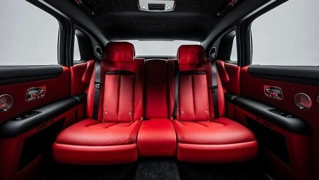 New Rolls-Royce Ghost II Facelift (Series II), 6.7 l, 2025 in Dubai by Al Ain Class Motors, Black color. GCC Specs | AUTO.AE