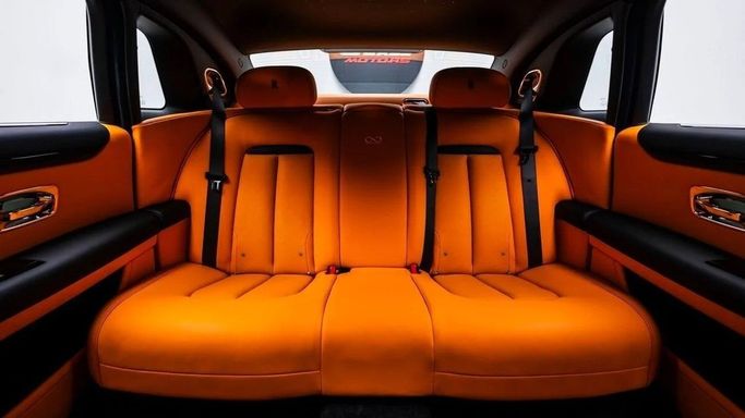 Новый Rolls-Royce Ghost Black Badge II, 6.7 л, 2024 в Дубае от Al Ain Class Motors Серебристый цвет. GCC | AUTO.AE