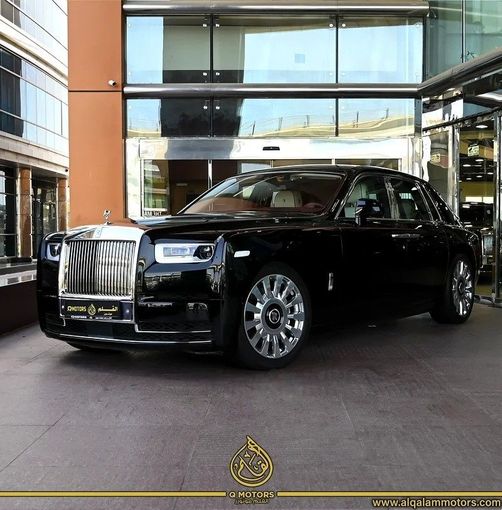 Used Rolls-Royce Phantom VIII, 6.7 l, 2019 in Dubai by Q Motors, Black color. GCC Specs | AUTO.AE