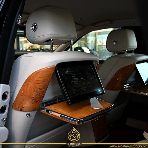 Used Rolls-Royce Phantom VIII, 6.7 l, 2019 in Dubai by Q Motors, Black color. GCC Specs | AUTO.AE