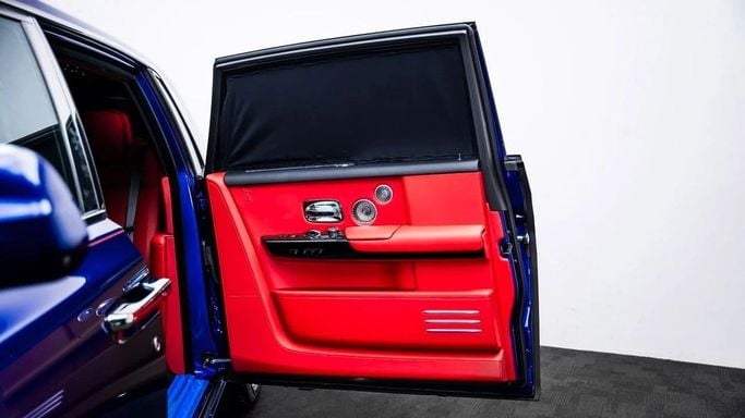 Новый Rolls-Royce Phantom VIII, 6.7 л, 2024 в Дубае от Al Ain Class Motors Синий цвет. GCC | AUTO.AE
