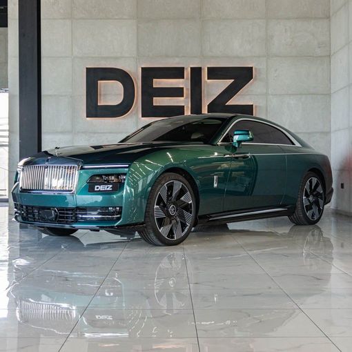 Rolls-Royce Spectre, 2024 купе бизнес класса в Дубае от DEIZ зеленый цвет | AUTO.AE