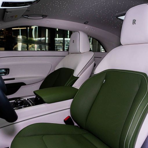 Rolls-Royce Spectre, 2024 купе бизнес класса в Дубае от DEIZ зеленый цвет | AUTO.AE