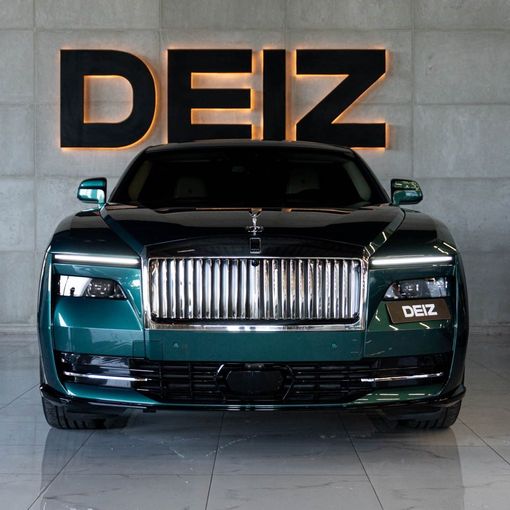 Rolls-Royce Spectre, 2024 купе бизнес класса в Дубае от DEIZ зеленый цвет | AUTO.AE