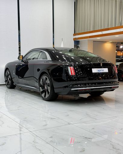 Новый Rolls-Royce Spectre, 2024 в Дубае от 4 Matic Motors Черный цвет. GCC | AUTO.AE