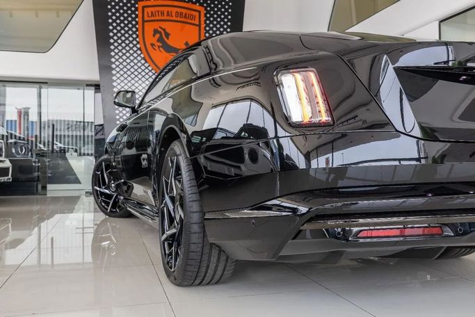 جديدة Rolls-Royce Spectre, 2025 في في دبي من Laith Alobaidi Motors، اللون أسود. المواصفات الأوروبية | AUTO.AE