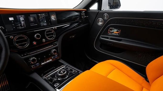 Used Rolls-Royce Spectre, 2024 in Dubai by Al Ain Class Motors, Grey color. GCC Specs | AUTO.AE