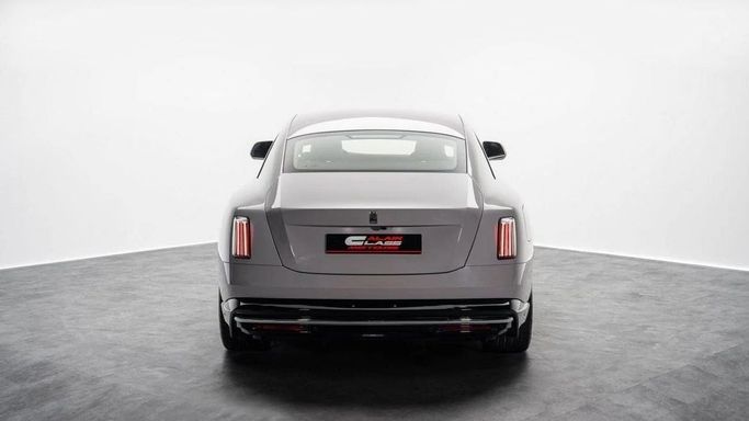 Used Rolls-Royce Spectre, 2024 in Dubai by Al Ain Class Motors, Grey color. GCC Specs | AUTO.AE