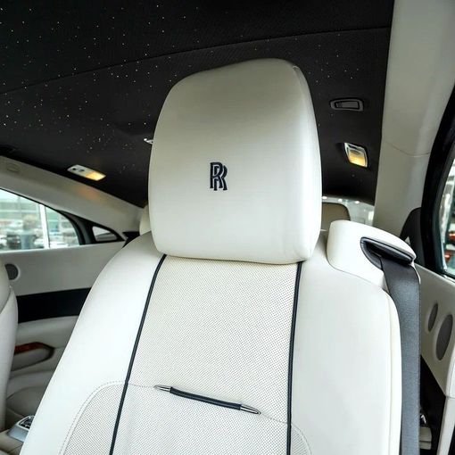 Used Rolls-Royce Wraith, 6.6 l, 2015 in Dubai by Q Motors, Blue color. GCC Specs | AUTO.AE