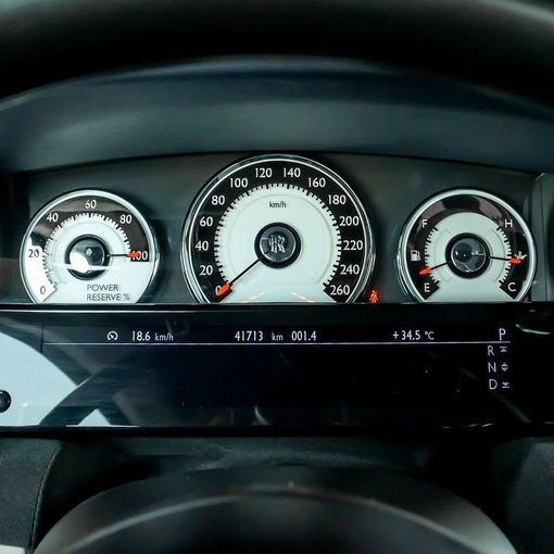 Used Rolls-Royce Wraith, 6.6 l, 2015 in Dubai by Q Motors, Blue color. GCC Specs | AUTO.AE