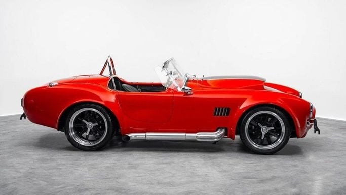 Подержанный Shelby Cobra I, 5 л, 1965 в Дубае от Al Ain Class Motors Красный цвет. Американская | AUTO.AE