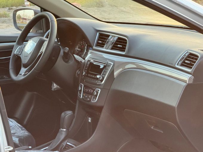 New Suzuki Ciaz I Facelift, 1.5 l, 2025 in Dubai by MENAMOTORS, Silver color. Other | AUTO.AE