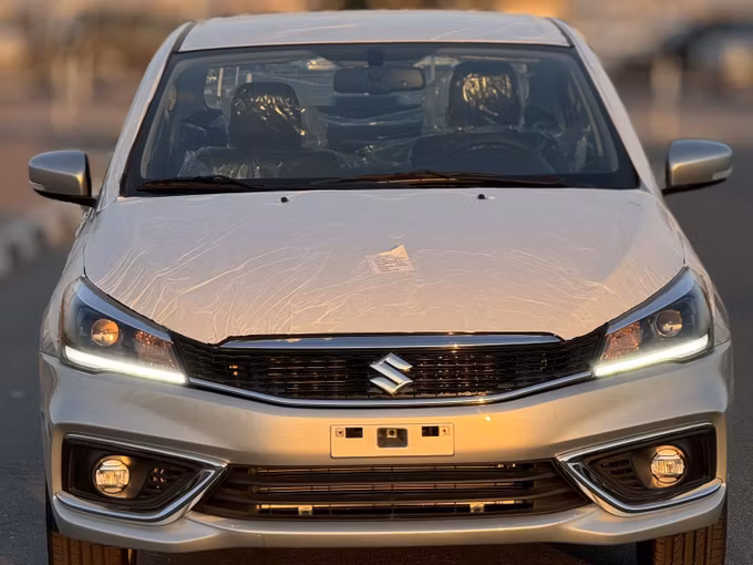 New Suzuki Ciaz I Facelift, 1.5 l, 2025 in Dubai by MENAMOTORS, Silver color. Other | AUTO.AE