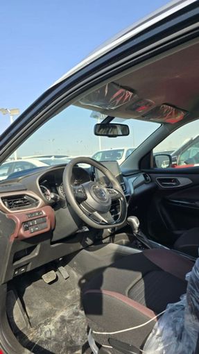 Новый Suzuki Fronx, 1.5 л, 2025 в Дубае от Mohamed Hakim Motors Красный цвет.  | AUTO.AE