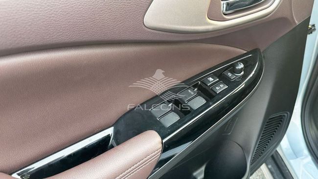 Новый Suzuki Fronx, 1.5 л, 2025 в Дубае от Falcons GT Motors FZCO Серебристый цвет. Европейская | AUTO.AE