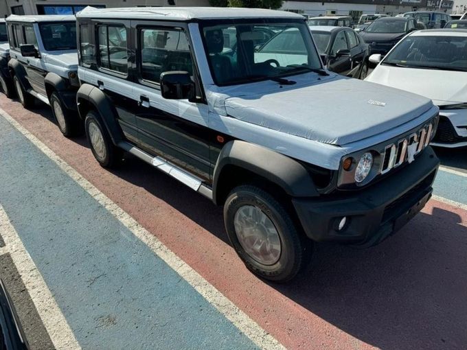 Новый Suzuki Jimny IV, 1.5 л, 2024 в Дубае от Mohamed Hakim Motors Черный цвет. Other | AUTO.AE