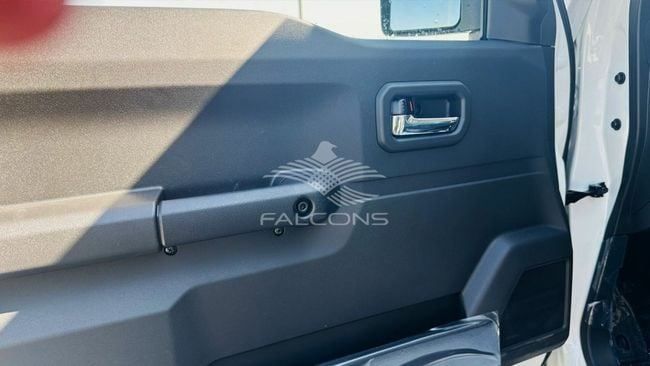 Новый Suzuki Jimny IV, 1.5 л, 2025 в Дубае от Falcons GT Motors FZCO Белый цвет. Европейская | AUTO.AE