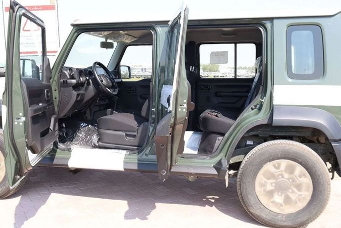 Новый Suzuki Jimny IV, 1.5 л, 2024 в Дубае от Top Euro Cars Другой цвет цвет.  | AUTO.AE