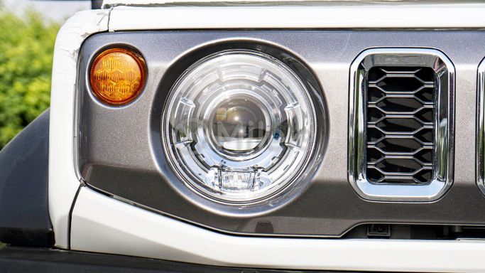 New Suzuki Jimny IV, 1.5 l, 2025 in Dubai by Milele, White color. Other | AUTO.AE