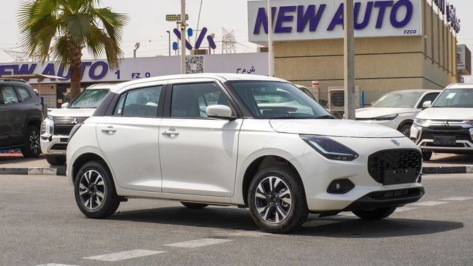 Новый Suzuki Swift VI, 1.2 л, 2023 в Дубае от Mohamed Hakim Motors Белый цвет. Other | AUTO.AE