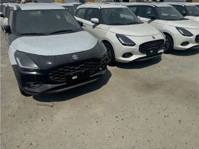 Новый Suzuki Swift VI, 1.2 л, 2025 в Дубае от Mohamed Hakim Motors Черный цвет. GCC | AUTO.AE