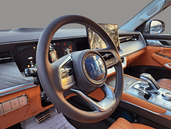 New Tank 500, 3.0 l, 2025 in Dubai by Gulf Motors, Silver color. Chinese Specs | AUTO.AE