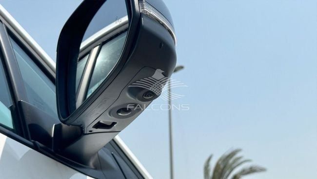 Новый Toyota bZ4X, 2024 в Дубае от Falcons GT Motors FZCO Белый цвет. Китайская | AUTO.AE