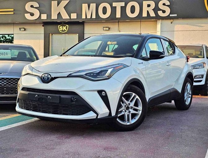 Новый Toyota C-HR II, 1.8 л, 2023 в Дубае от SK Motors Белый цвет. GCC | AUTO.AE