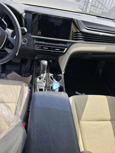 New Toyota Camry IX (XV80), 2.5 l, 2025 in Dubai by Mohamed Hakim Motors, Bronze color. GCC Specs | AUTO.AE