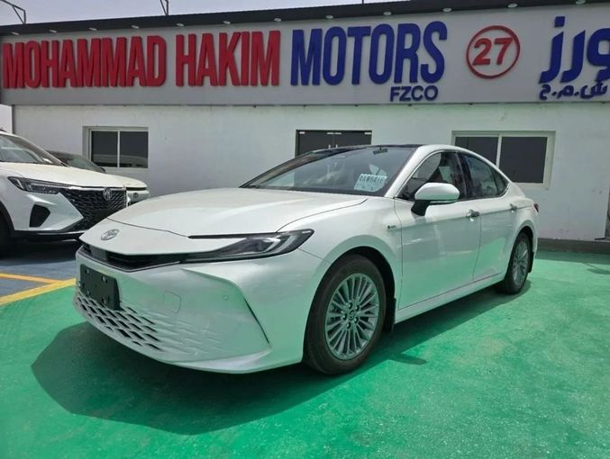 New Toyota Camry IX (XV80) China Market, 2.0 l, 2024 in Dubai by Mohamed Hakim Motors, White color. Chinese Specs | AUTO.AE