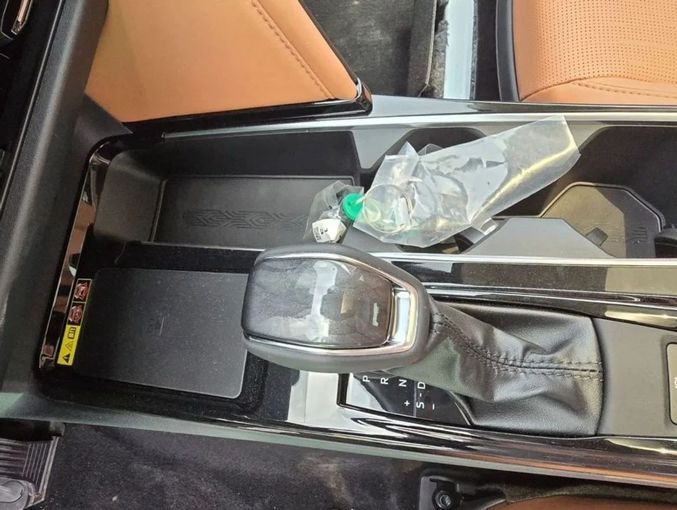 New Toyota Camry IX (XV80) China Market, 2.0 l, 2024 in Dubai by Mohamed Hakim Motors, White color. Chinese Specs | AUTO.AE