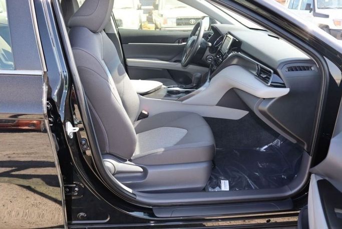 Новый Toyota Camry IX (XV80), 2.5 л, 2024 в Дубае от Mohamed Hakim Motors Черный цвет. GCC | AUTO.AE