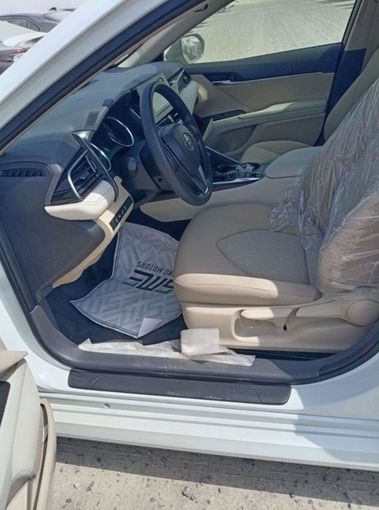 Новый Toyota Camry IX (XV80), 2.5 л, 2024 в Дубае от Mohamed Hakim Motors Белый цвет. GCC | AUTO.AE