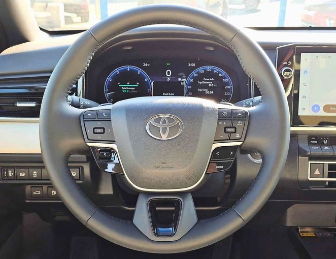New Toyota Camry IX (XV80), 2.5 l, 2025 in Dubai by SK Motors, Black color. GCC Specs | AUTO.AE