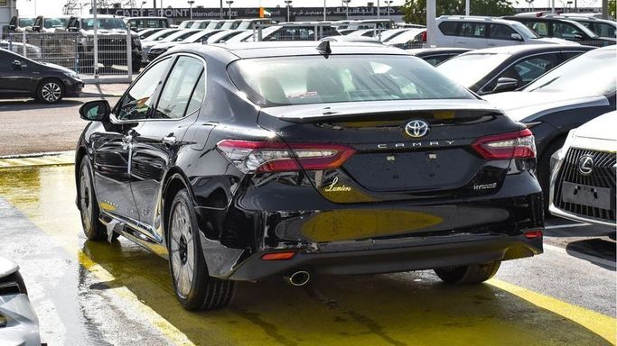 New Toyota Camry IX (XV80), 2.5 l, 2024 in Dubai by Najem Motors, Black color. GCC Specs | AUTO.AE