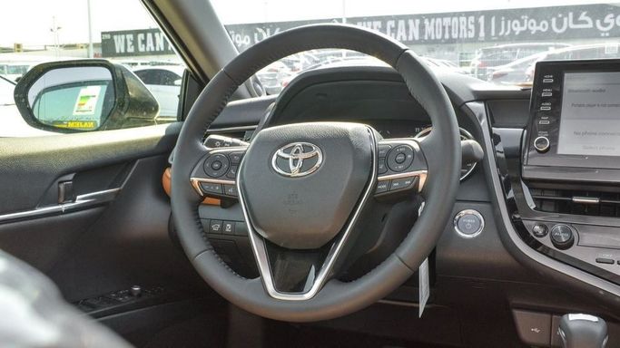 New Toyota Camry IX (XV80), 2.5 l, 2024 in Dubai by Najem Motors, Silver color. GCC Specs | AUTO.AE