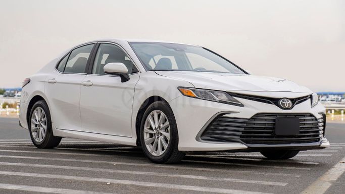 Used Toyota Camry IX (XV80), 2.5 l, 2024 in Dubai by Milele, White color. Other | AUTO.AE