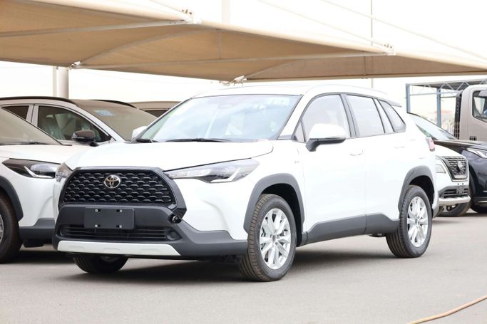 Новый Toyota Corolla Cross I, 2.0 л, 2024 в Дубае от JES Motors Белый цвет.  | AUTO.AE