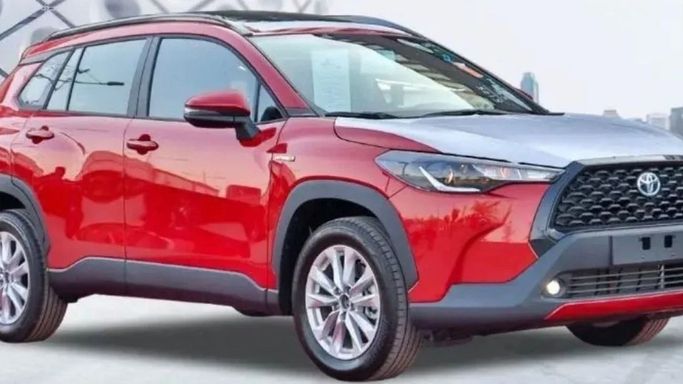 New Toyota Corolla Cross I, 1.8 l, 2024 in Dubai by Mohamed Hakim Motors, Red color. GCC Specs | AUTO.AE