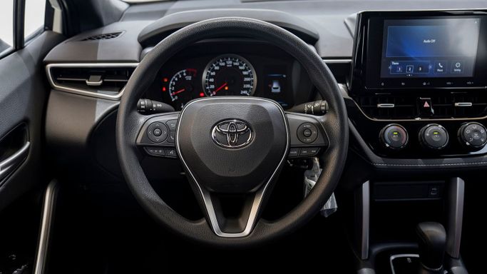 Новый Toyota Corolla Cross I, 1.8 л, 2025 в Дубае от Milele Белый цвет. Other | AUTO.AE