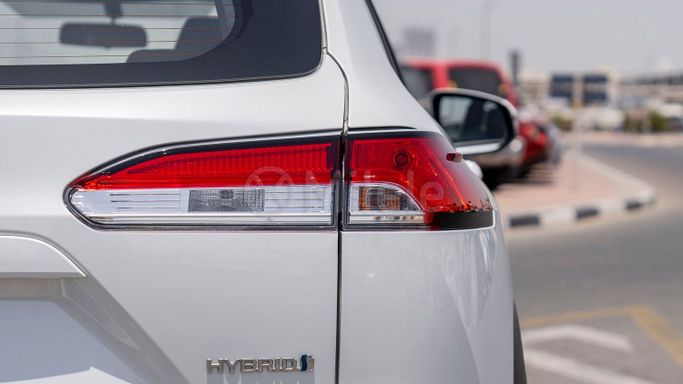 Новый Toyota Corolla Cross I, 1.8 л, 2024 в Дубае от Milele Белый цвет. Other | AUTO.AE