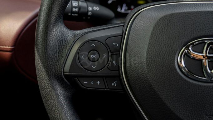 Новый Toyota Corolla Cross I, 1.8 л, 2024 в Дубае от Milele Белый цвет. Other | AUTO.AE