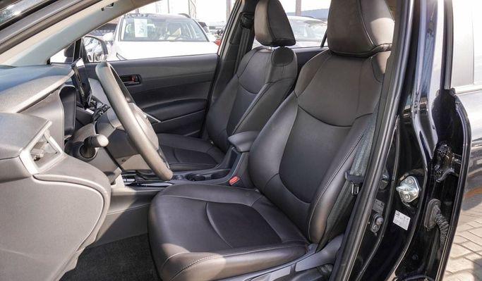 New Toyota Corolla Cross I, 2.0 l, 2023 in Dubai by Saad Idan Motors, Black color. Chinese Specs | AUTO.AE