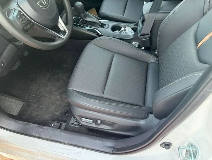 New Toyota Corolla Sporty XII (E210) Facelift, 1.8 l, 2025 in Dubai by Mohamed Hakim Motors, White color. Chinese Specs | AUTO.AE