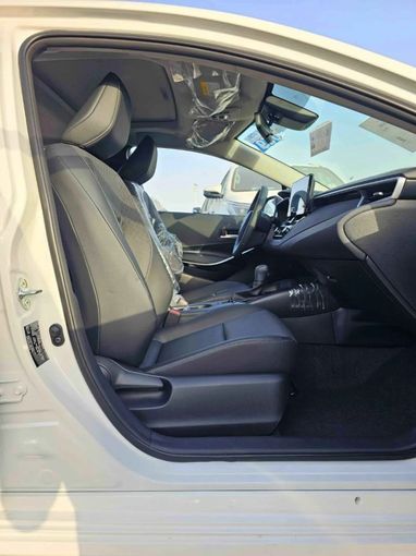 Новый Toyota Corolla XI (E160, E170) Рестайлинг, 1.8 л, 2025 в Дубае от SK Motors Белый цвет. Китайская | AUTO.AE